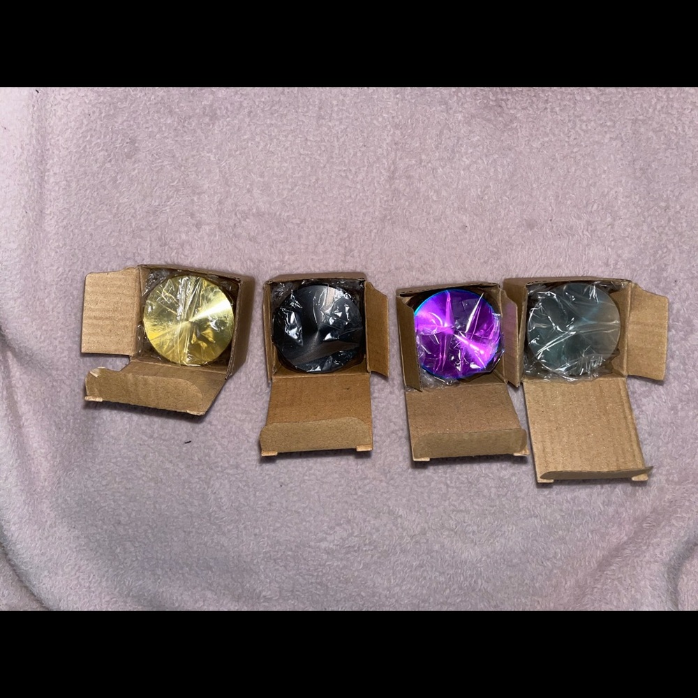 grinders for herbs - Picture 7 of 8